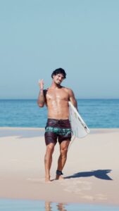 Gabriel Medina Instagram - Partiu surf 🏄🏻‍♂️ 🏄🏻‍♂️🏄🏻‍♂️ 🤪🤣 Itaúna Beach, Saquarema