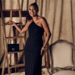 Gabrielle Union Instagram - Cold shoulder on a warm day 🤝🏾