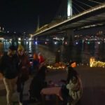 Gani Müjde Instagram - Çok iyi bir fragman olmuş. İkilem'in "Kaybolurum Gülüşünde" şarkısı da çok yakışmış sahnelere. Aşkın ve aksiyonun ideal harmanı olmuş bu bölüm...👏👏 👏 #gelsinhayatbildiğigibi #bkm #ertansaban #devrimözkan #turkishseries #writer #script #ikilem