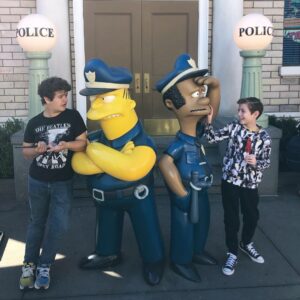 Gaten Matarazzo Instagram - Thank you @unistudios for yesterday! We had a blast!!! Special shout out to Ursula for navigating us through.
