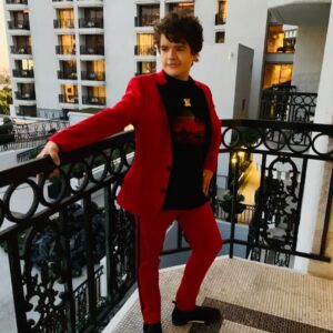 Gaten Matarazzo Instagram - Star Wars The Rise of Skywalker premiere last night! Thanks to my team for making it happen @kimbermakeup @lulureneeb @neotericarms @slash.agency