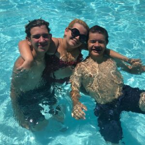 Gaten Matarazzo Instagram - Love my family. Into the Woods weekend @hollywoodbowl
