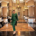 Gauahar Khan Instagram - Naadaan dil 🍃 Dubai, United Arab Emirates