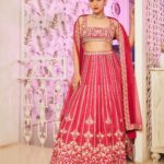 Gauahar Khan Instagram - Pinkster 💞 This is @jasleenroyal and @babil.i.k ‘s new track . Check out the video too . It’s amazing 🩷 Styling : @devs213 assisted by @krutikaa_sharma Outfit: @chameeandpalak Jewellery: @anmoljewellers Click : @mohitvaru Mumbai, Maharashtra