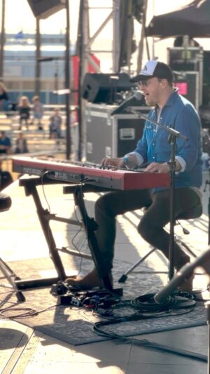 Gavin DeGraw Instagram - Tour kicks off in less than two weeks!☀️Let me know what songs you want to hear at the link in bio.