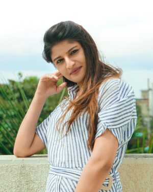 Gayatri Jadhav Instagram - Always looking for magic in every moment.
.
.
.
PC - @glowingrowthmedia 
.
.

#picture #photography #photo #picoftheday #photooftheday #pic #instagood #art #instagram #love #beautiful #pictureoftheday #like #nature #photographer #follow #pictures #photos #artist #foto #instalike #pics #me #likes #instapic #travel #drawing #photoshoot #instaphoto #fotografia