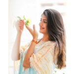 Gayatri Jadhav Instagram - Live life in warm yellow 🌼 📷 - @pixelpune #photodaily #picoftheday #instagood #instaphoto #live #happylife #bloomintoyou #gayatrijadhavofficial