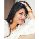 Gayatri Jadhav Instagram - Nourish your soul.. #freebird #happysoul #gayatrijadhavofficial