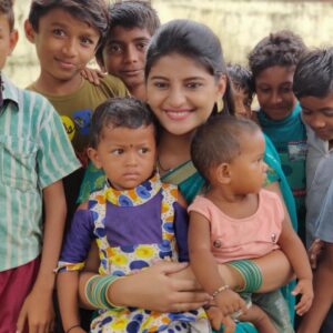 Gayatri Jadhav Instagram - The sweetest little part of destiny ❤️
#kids#destiny#bestthingever#pureheart#puresmile#myspecialones#gayatrijadhavofficial
