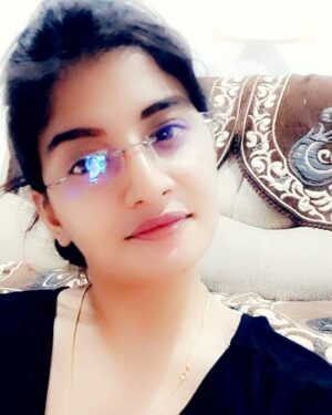 Gayatri Jadhav Instagram - Self obsession ♥️