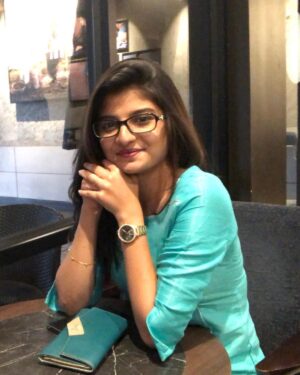 Gayatri Jadhav Instagram - Your sky no longer means a thing to me ,For I’m in a totally different universe 💫🌏
.
#freedom#smile#positivevibes#gayatrijadhav