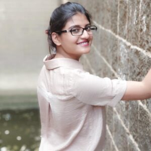 Gayatri Jadhav Instagram - If you hesitate between me and another person 
Don't choose me !! #gayatrijadhav#potrait#nofilterneeded