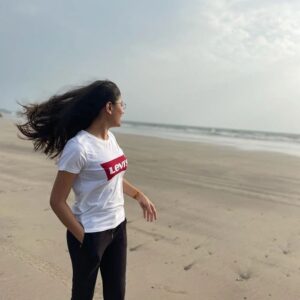 Gayatri Jadhav Instagram - Breeze is wind , only with a twist of love.

#happiness💕 #pure #livinginthemoment #carebear #overwhelmed #mymostfavorite #him🧿🦋 #gv🌏 
#gayatrijadhavofficial