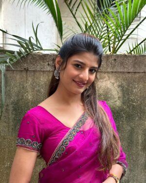Gayatri Jadhav Instagram - And I fell for you , like a raindrop 🧿🦋