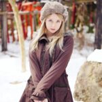 Gemma Louise Instagram - おはよう❄️ 雪綺麗ね❄️Good Morning〜 did it snow this year where you are? #雪 #snow 山形県