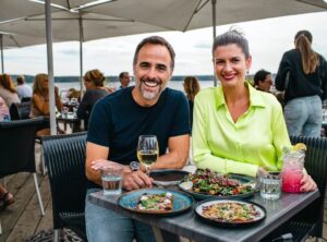 Geneviève Guilbault Instagram - L'émission Coups de food est à Québec pour découvrir nos bonnes adresses dans Louis-Hébert! 🫒🤌✨️

À voir ce soir 22 h avec @sebbenoit72 à @zeste_tv! 💚

(rediffusion samedi 11 h, dimanche 18 h, jeudi 11 h, lundi 23 h)
 
@quai1635 
@lesbotanistes.ca 
@kimono.sushibar