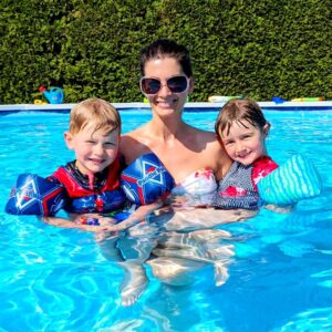 Geneviève Guilbault Instagram - 💦👩‍👧‍👦🥰