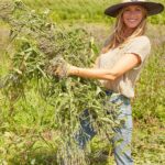 Gisele Bündchen Instagram - The love of plants and nature has been a big part of our family for generations. My grandmother passed down that knowledge and wisdom to my mother, who introduced me to the benefits of plants starting when I was a little girl. Today, I am proud to announce my partnership with @gaiaherbs. Gaia Herbs is a brand I have used for over twenty years, whose products are well known for their purity, potency, and high quality. This summer, I visited their farms and headquarters and witnessed their whole process up close. I was impressed by the sense of purpose in everyone I met! The dedication and intention they put in from the seed to the harvest and production were incredible. Somehow, I feel that I’m returning to my roots, and I am so excited to keep learning more every day about the awesome power of plants and herbs. When we take care of nature, nature takes care of us. I hope you will learn with me and benefit as much as I do from their wonders. 🌱✨ O amor pelas plantas e pela natureza tem sido uma grande parte da nossa família há gerações. Minha avó transmitiu esse conhecimento e sabedoria para minha mãe, que me apresentou os benefícios das plantas desde quando eu era pequena. Hoje tenho o orgulho de anunciar minha parceria com @gaiaherbs. Gaia é uma marca que utilizo há mais de vinte anos, cujos produtos são conhecidos pela sua pureza, potência e alta qualidade. Neste verão, visitei sua fazenda e sedes e testemunhei de perto todo o processo. Fiquei impressionada com o propósito de todas as pessoas que conheci lá! A dedicação e intenção que colocaram desde a semente até à colheita e produção foram incríveis. De alguma forma, sinto que estou voltando às minhas raízes e estou muito animada para continuar aprendendo mais, a cada dia, sobre o incrível poder das plantas e ervas. Quando cuidamos da natureza, a natureza cuida de nós. Espero que você aprenda assim como eu, e também se beneficie com suas maravilhas. #GaiaHerbs #partner