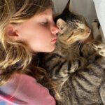 Gisele Bündchen Instagram - Happy 10th birthday girlie girl! Thank you for being a ray of sunshine in our lives and for always spreading so much love all around you. We love you so much!❤️❤️❤️ Feliz aniversário de 10 anos, minha pequena! Obrigada por ser um raio de sol em nossas vidas e por sempre espalhar tanto amor ao seu redor. Nós te amamos muito!
