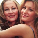 Gisele Bündchen Instagram - Feliz aniversário mãezinha! Sou eternamente grata por tudo que tu fizeste e fazes por nós. Obrigada por sempre nos amar, nos inspirar e nos ensinar tanto. Obrigada pela vida! Te amo muito! ❤ Happy birthday Mom! I am forever grateful for all that you have done and continue to do for us. Thank you for always loving, inspiring and teaching us. Thank you for giving me life! Love you so much!