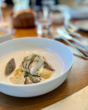 Gladys Lee Instagram - Beautifully flavored local produce with french cuisine technique at restaurant #esttokyo by chef guillaumebracavalchef. 

📍Tokyo @esttokyo at @fsotemachi #finedining #tokyomichelin #japantravel #japantrip #otemachi #大手町 #est