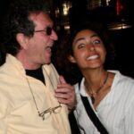 Golshifteh Farahani Instagram - از ديشب خواب به چشمانم نيامد. چطور ميشود تو اينطور بدنت را ترك كنى؟ چطور ميشود كسى تو را، همسرت را با چاقو بكشد… باور نكردنيست. تو در نهايت نمردى، كشته شدى. داريوش ديگرِ مهرجويى نخواهد بود كه زندگى و مرگ تو را تبديل به يك فيلم كند. فيلمى با پايانى ماوراى سورئال. ايران را چه شده كه داريوشِ مهرجويى اش را در ٨٣ سالگى، در كنار همسرش با چاقو شرحه شرحه ميكنند… مريم… صفا… مونا… شما چطور اين تلخى را تحمل خواهيد كرد…. حالت تهوع امان نميدهد هانيه ى سنتورى: " ديگه از همه چى حالم به هم ميخوره از همه چى بدم مياد، از اين مملكتِ دروغگو، ( كلمه ى مملكت را در صداگزارى دوباره كرديم "شهر"، كه به فيلم مجوزِ پخش بدهند، كه آن هم ندادند) بيرحم، كه همرو معتاد و بدبخت ميكنه، تجاوز ميكنه، زندانى ميكنه، ميكُشه، اعدام ميكنه… سر ميبُره، شكنجه ميكنه… شرحه شرحه ميكنه. كى فكرشو ميكرد سرنوشتِ داريوش مهرجويى كه از اون خانى آباد تا اين شمرونِ كوفتى يه عالم آدم عاشقش بودن، اينطور بشه؟ " Thé gréât 83 year old director Darius Mehrjoui and his wife were murdered last night inside their house with a knife. I did my very first movie the pear tree with him when I was 14 years old. He was One of the most incredible directors of Iran and a great friend through out these 26 years… I am without words to describe how this makes all of us feel about the state of Iran. State of this world. State of humanity.