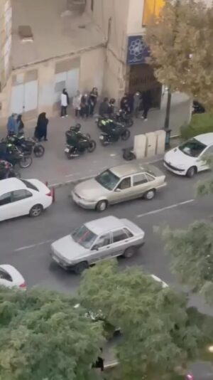 Golshifteh Farahani Instagram - This is what happens everyday on the streets of Iran, those woman can be mothers and even grandmothers. @instagram are you gonna take this post down too! #mahsaamini مادرانمان را، مادربزرگ هايمان را اينگونه له و لورده ميكنند