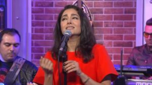 Golshifteh Farahani Instagram - « Smile Iran » a song from Iran for the people of Iran. آهنگ بخند ايران، از قلبِ ايران، براى ايران