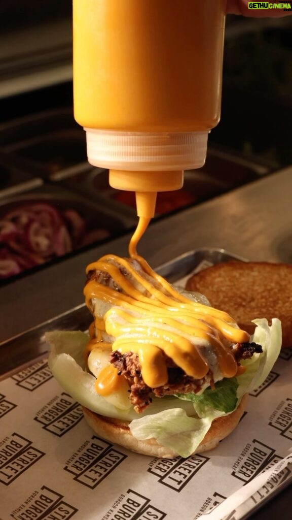 Gordon Ramsay Instagram - Tasty G.F.C burger with chilli-spiced buttermilk chicken and a hash brown at @gordonramsaystreetburger ! Gordon Ramsay Street Burger Farringdon