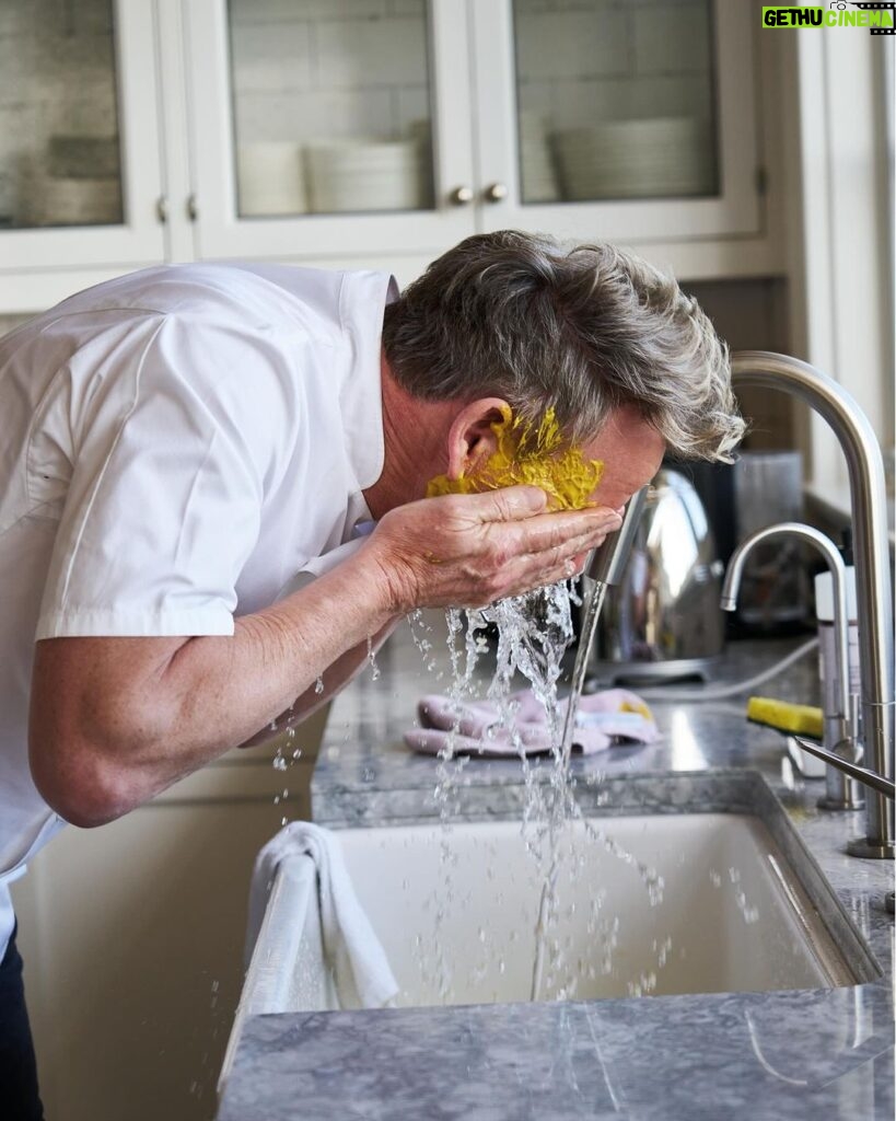 Gordon Ramsay Instagram - The world’s most famous chef - and guest editor of our Chef’s Special issue @gordongram - invited us up to his house in the LA hills to discuss being a meme, his new TV show @idiotsandwich, and how cheffing has changed since he started it out. Words: @joshjoshjones Photo: @brianbowensmith Art Director: @tertia.nash Food Styling: Mariah Abel HMU: @laura.connelly #sandwichmagazine