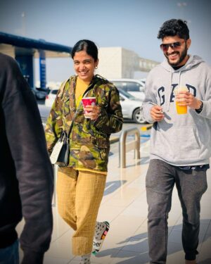 Gowry Lekshmi Instagram - #candidmorningshot #smiles 

Pc: @sebin_olickal