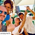 Grégory Fitoussi Instagram - Such lovely friends!... #holidays #friends #summertime @antobyrne75 @annafriel @laurapresgurvic Saint-Tropez