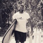 Grégory Fitoussi Instagram - Merci à @thegildediguana pour l accueil. La gentillesse. Les sourires. L élégance de l endroit. Merci à mon ami @ericritter_consulting aka «huggy les bons tuyaux ». Et merci au Costa Rica pour sa beauté sauvage. Ses gens. Son état d esprit. Ses vagues. A très bientôt. Pura vida. @thegildediguana @ericritter_consulting #costarica🇨🇷 #surf #happiness #puravida 📸@jmelloni