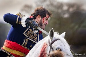 Grégory Fitoussi Instagram - Hâte de partager avec vous « vaincre ou mourir ». Brillamment mis en scène par @paulmignot_dir  merci @thomaspietrucci pour ces magnifiques photos.