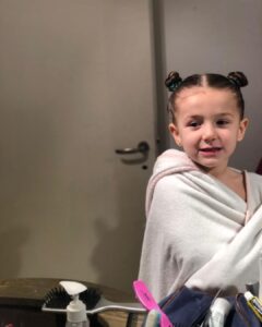 Graciela Pal Instagram - Mi nieta, la más linda, la más graciosa, mi faro, mi amor, mi Amparo ❤️