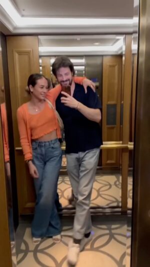 Grant Gustin Instagram - our first trip without Juni trying to remember life without responsibilities 👆🏼🤟🏽