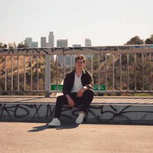 Gregg Sulkin Instagram - @selashiloni