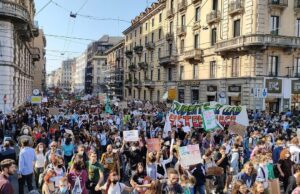Greta Thunberg Instagram - Yesterday we were over 50 000 people who joined the climate strike in Milan!  #FridaysForFuture #ClimateStrike #UprootTheSystem