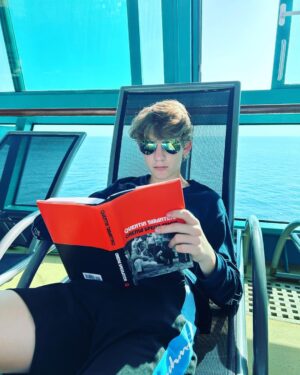 Griffin Wallace Henkel Instagram - #vacation with #quentintarantino 

 #cinemaspeculation #cruising #filmappreciation #filmschool #filmmaking #film #actor #teenactor #study #noschool #greatbook #whatsadoublefeature?
