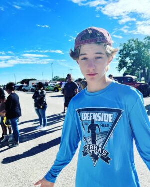 Griffin Wallace Henkel Instagram - #Houston Country, Blues and Folk festival 

Where kids go to stare at their #phones