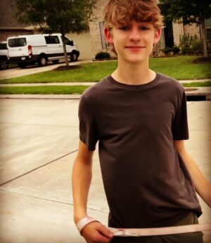 Griffin Wallace Henkel Instagram - Just a #walkinthepark