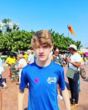 Griffin Wallace Henkel Instagram - #vacation #downtime 

#photodump #honduras #columbia #mexico #panama #royalcaribbean #theend