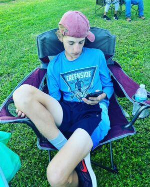 Griffin Wallace Henkel Instagram - #Houston Country, Blues and Folk festival 

Where kids go to stare at their #phones