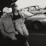 Guillaume St-Amand Instagram - Voici mes deux bons amis @nickbeaup et @simard.elodie — le couple derrière @mateina avec qui je collabore depuis plus de 4 ans. J’ai eu la chance de les suivre en Californie cet été pour documenter une étape importante pour le futur de leur entreprise. Leur mission : faire découvrir le maté. 🧉 Les deux m’inspirent par leur fougue et leur ambition, c’est réellement beau à voir. Happy and proud to call them my friends. Los Angeles, California.