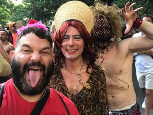 Guillermo Díaz Instagram - happy NYC Pride.🏳️‍🌈✊🏾 #RESIST #EXISTENCEISANACTOFREBELLION #ABORTTHECOURT