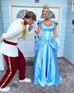 Gus De St. Jeor Instagram - Halloween pt. 3 👑 my princess ♥️