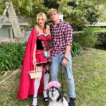 Gus De St. Jeor Instagram - Halloween pt. 2 🐺 Just incase if you didn’t see Koda steal the show already 😉👻