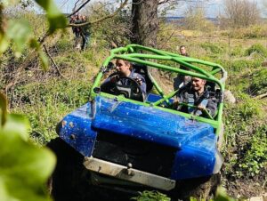 Guy Martin Instagram - In Guy's Garage tonight, Guy turns a Land Rover Defender into a super-fast off-road racer capable of 100mph. He goes to Wales to race against the best, but torrential rain makes survival the main goal… all very dramatic but he survives obviously! @channel4 at 9pm #guymartinofficial #northonetv #guysgarage