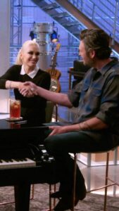 Gwen Stefani Instagram - @gwenstefani’s sweet love letter to the king of The Voice 💘 @blakeshelton
