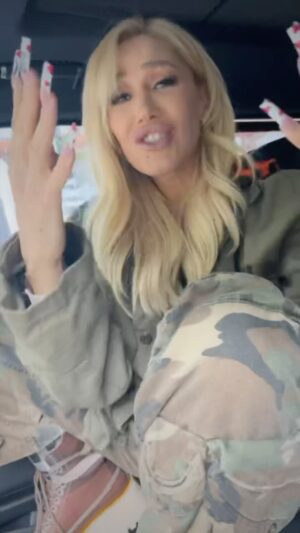 Gwen Stefani Instagram - yeah… i think i’m going to go with the hits ;) gx